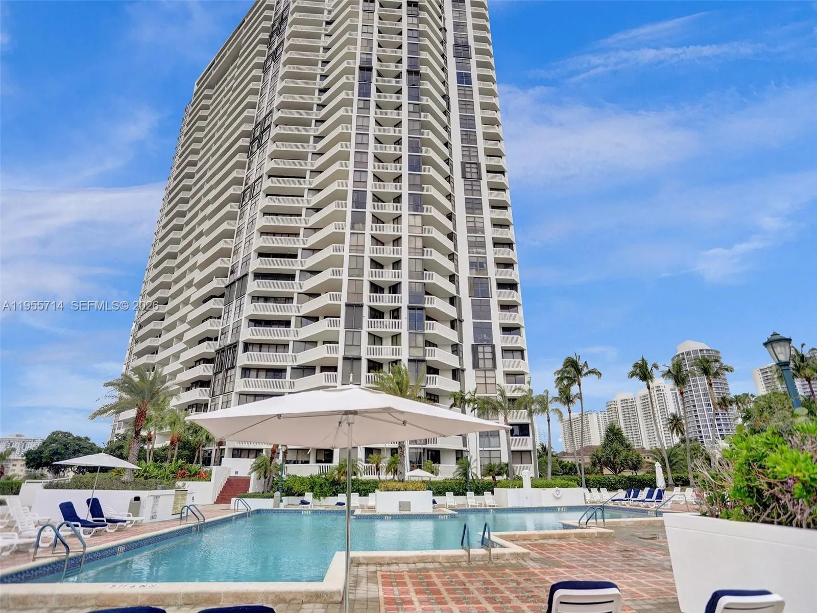 1000 W Island Blvd 1209, Aventura, Florida 33160, Aventura, Florida 33160, 3 Bedrooms Bedrooms, ,2 BathroomsBathrooms,Residential,For Sale,1000 W Island Blvd 1209, Aventura, Florida 33160,A11955714