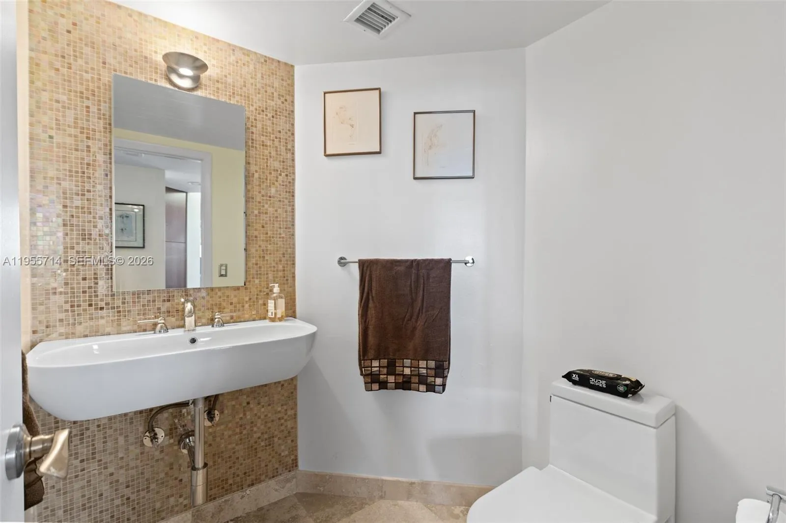 1000 W Island Blvd 1209, Aventura, Florida 33160, Aventura, Florida 33160, 3 Bedrooms Bedrooms, ,2 BathroomsBathrooms,Residential,For Sale,1000 W Island Blvd 1209, Aventura, Florida 33160,A11955714