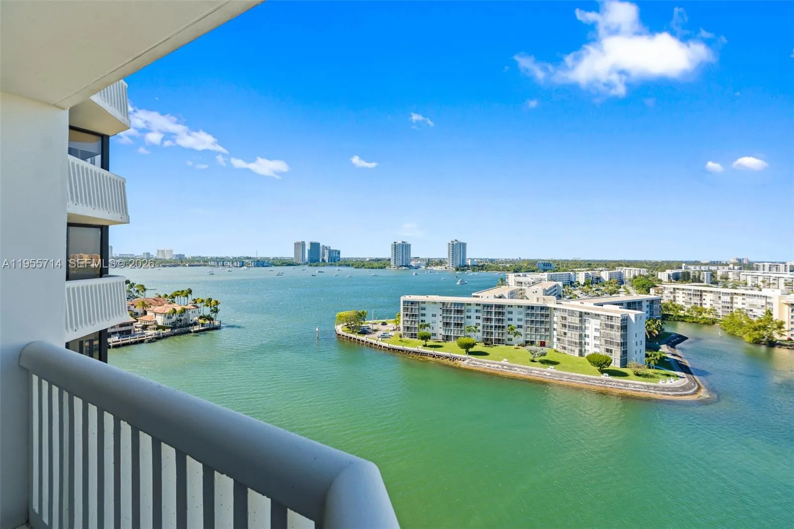 1000 W Island Blvd 1209, Aventura, Florida 33160, Aventura, Florida 33160, 3 Bedrooms Bedrooms, ,2 BathroomsBathrooms,Residential,For Sale,1000 W Island Blvd 1209, Aventura, Florida 33160,A11955714