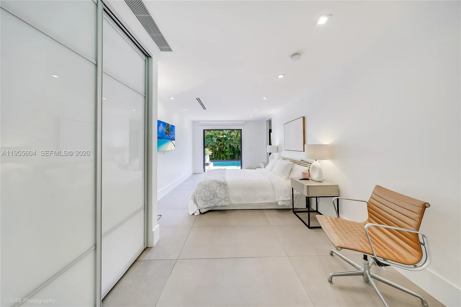 2815 Regatta Ave, Miami Beach, Florida 33140, Miami Beach, Florida 33140, 3 Bedrooms Bedrooms, ,4 BathroomsBathrooms,Residential,For Sale,2815 Regatta Ave, Miami Beach, Florida 33140,A11955604