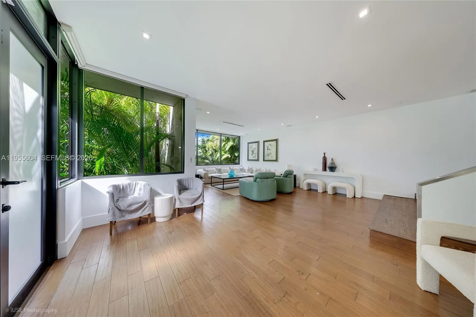 2815 Regatta Ave, Miami Beach, Florida 33140, Miami Beach, Florida 33140, 3 Bedrooms Bedrooms, ,4 BathroomsBathrooms,Residential,For Sale,2815 Regatta Ave, Miami Beach, Florida 33140,A11955604