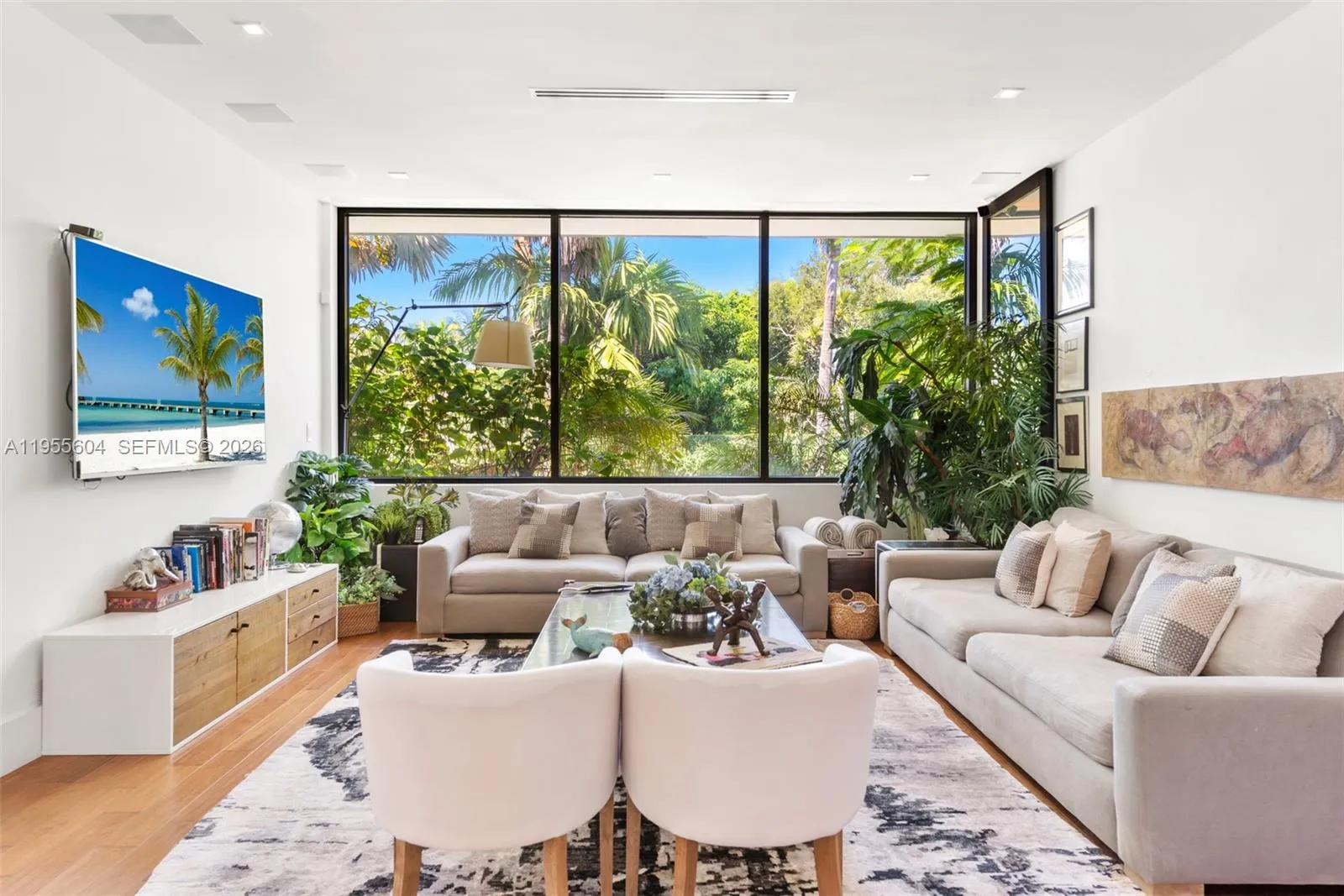 2815 Regatta Ave, Miami Beach, Florida 33140, Miami Beach, Florida 33140, 3 Bedrooms Bedrooms, ,4 BathroomsBathrooms,Residential,For Sale,2815 Regatta Ave, Miami Beach, Florida 33140,A11955604