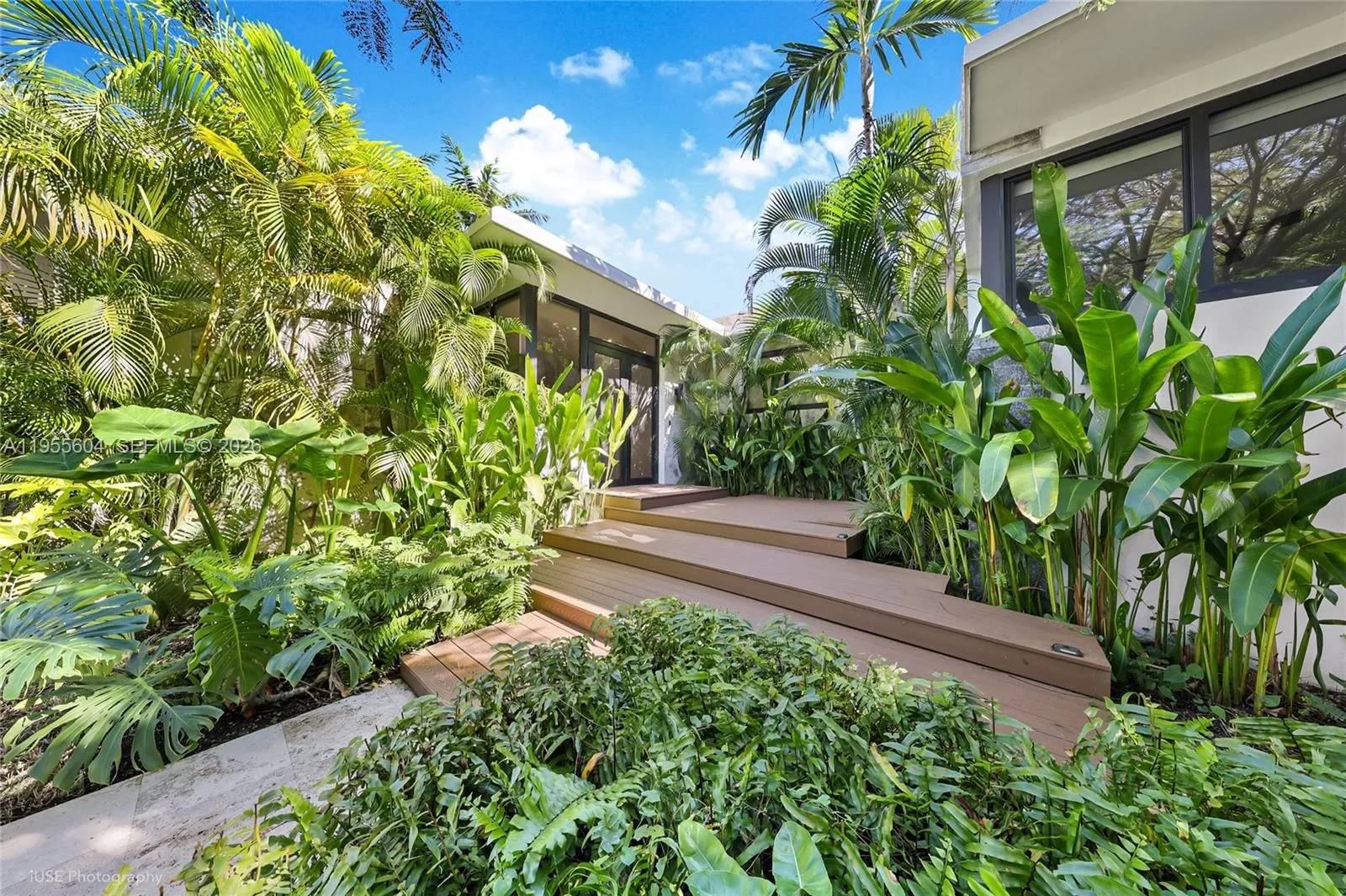 2815 Regatta Ave, Miami Beach, Florida 33140, Miami Beach, Florida 33140, 3 Bedrooms Bedrooms, ,4 BathroomsBathrooms,Residential,For Sale,2815 Regatta Ave, Miami Beach, Florida 33140,A11955604