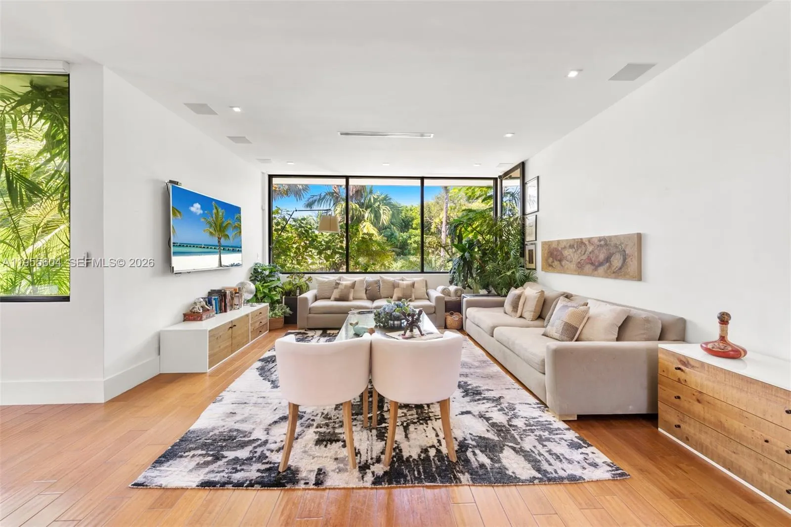 2815 Regatta Ave, Miami Beach, Florida 33140, Miami Beach, Florida 33140, 3 Bedrooms Bedrooms, ,4 BathroomsBathrooms,Residential,For Sale,2815 Regatta Ave, Miami Beach, Florida 33140,A11955604