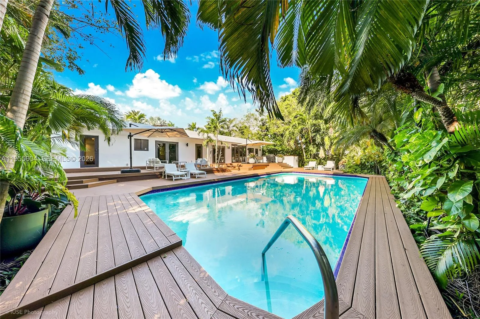 2815 Regatta Ave, Miami Beach, Florida 33140, Miami Beach, Florida 33140, 3 Bedrooms Bedrooms, ,4 BathroomsBathrooms,Residential,For Sale,2815 Regatta Ave, Miami Beach, Florida 33140,A11955604