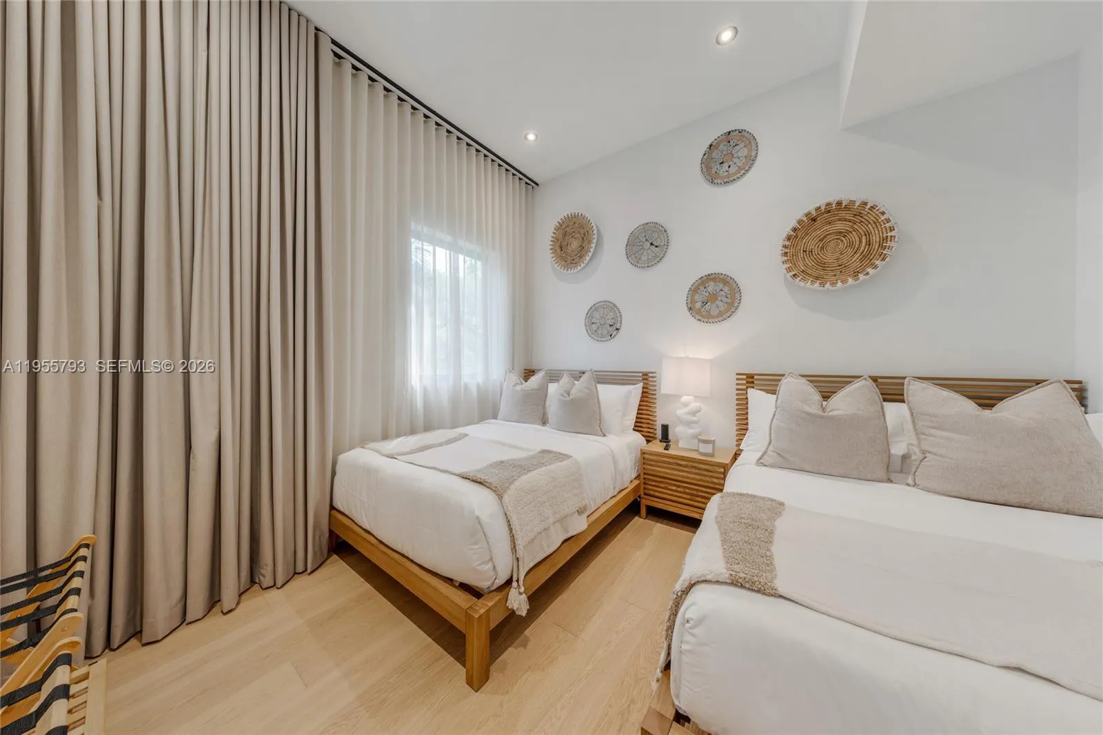 1000 Nw 9th Ct, Miami, Florida 33136, Miami, Florida 33136, 4 Bedrooms Bedrooms, ,5 BathroomsBathrooms,Residential,For Sale,1000 Nw 9th Ct, Miami, Florida 33136,A11955793