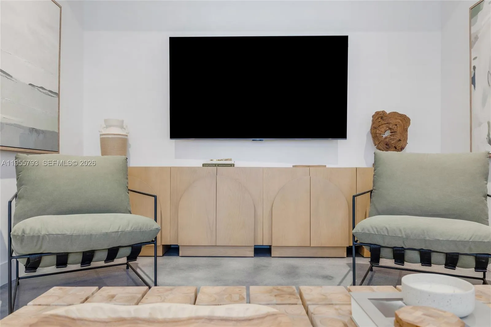 1000 Nw 9th Ct, Miami, Florida 33136, Miami, Florida 33136, 4 Bedrooms Bedrooms, ,5 BathroomsBathrooms,Residential,For Sale,1000 Nw 9th Ct, Miami, Florida 33136,A11955793