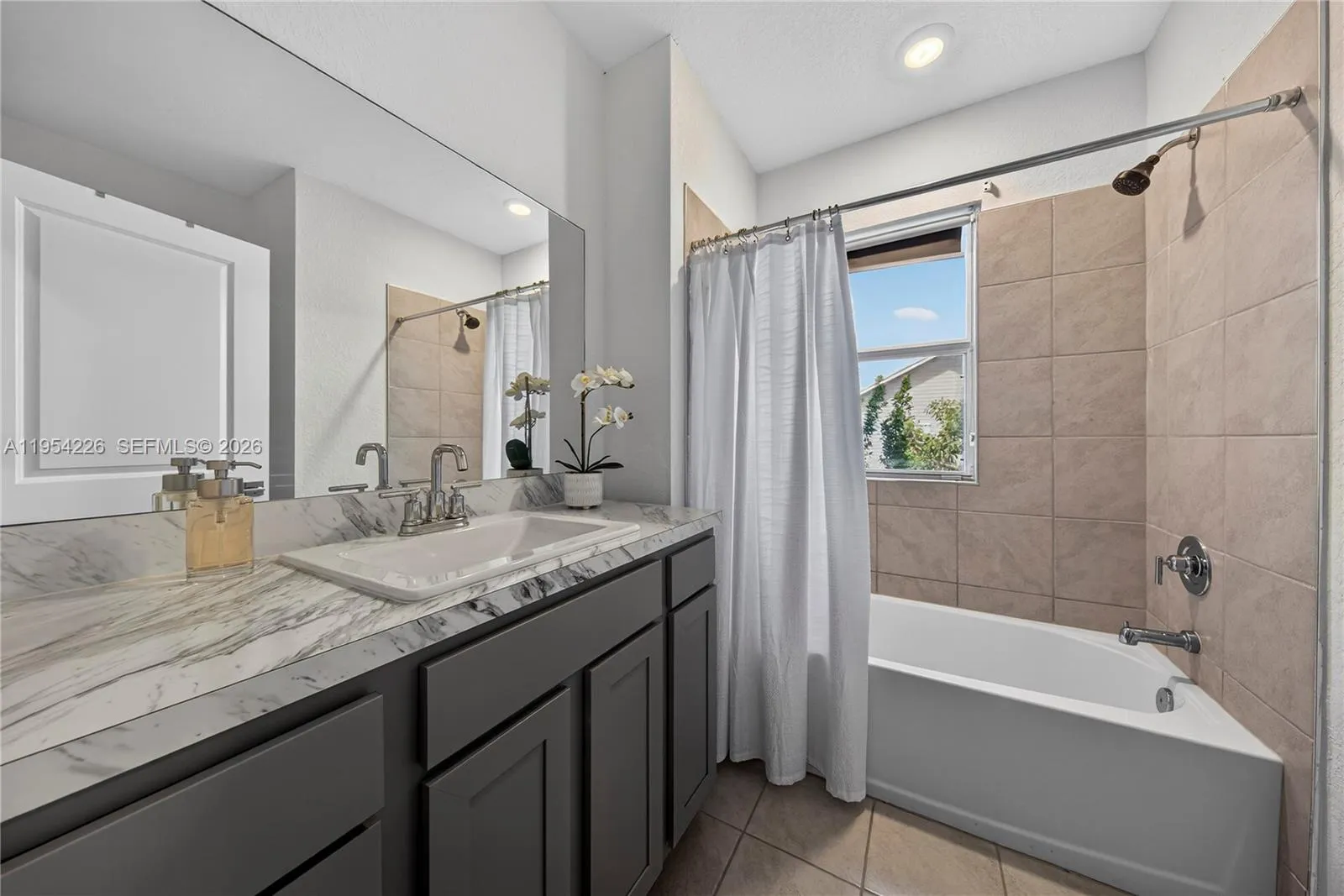 1707 Se 9th Ter, Homestead, Florida 33034, Homestead, Florida 33034, 4 Bedrooms Bedrooms, ,3 BathroomsBathrooms,Residential,For Sale,1707 Se 9th Ter, Homestead, Florida 33034,A11954226