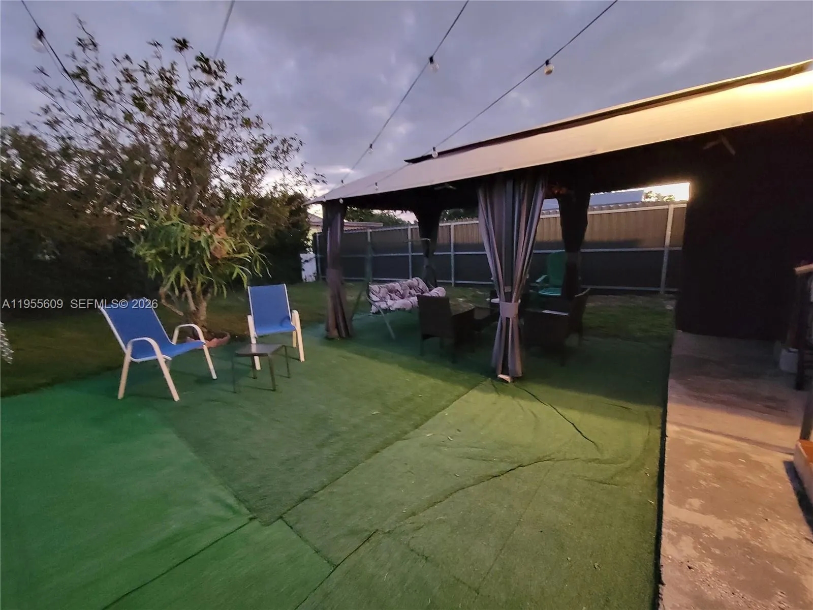 Rear unit, Tenant owned gazebo