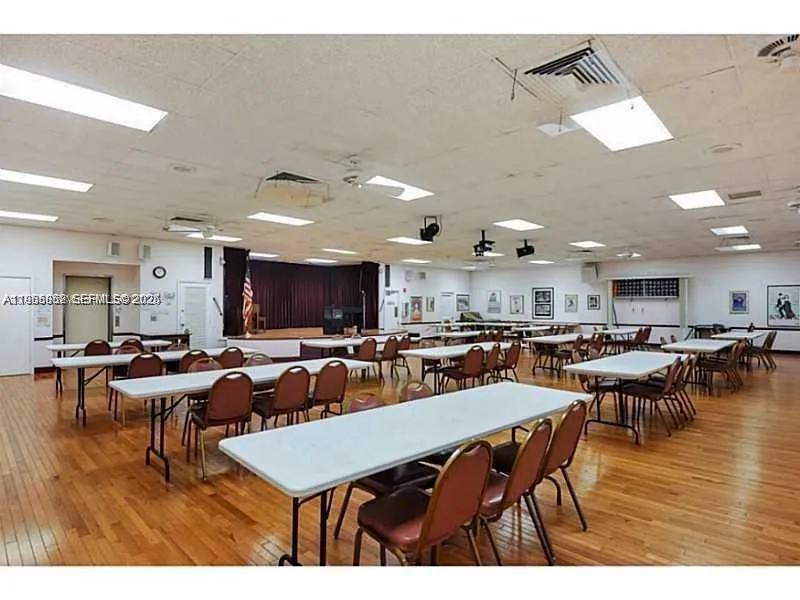 101 Berkley Rd 303, Hollywood, Florida 33024, Hollywood, Florida 33024, 2 Bedrooms Bedrooms, ,2 BathroomsBathrooms,Residential Lease,For Rent,101 Berkley Rd 303, Hollywood, Florida 33024,A11955852