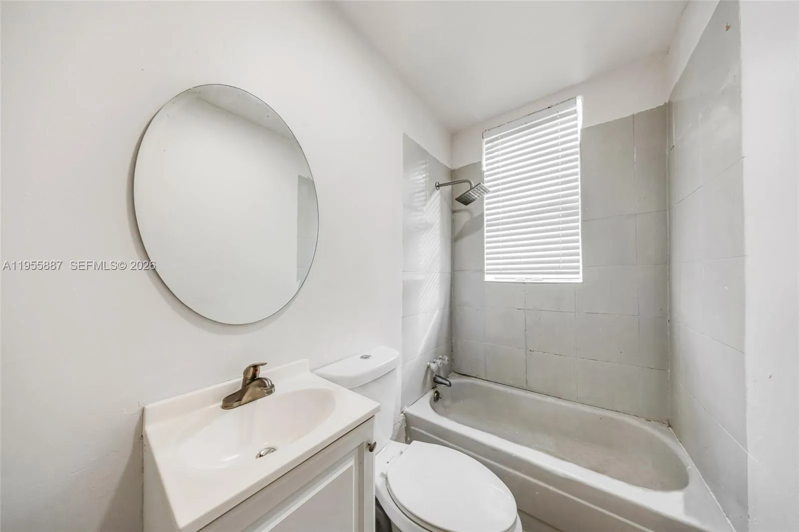 1648 Nw 33rd St, Miami, Florida 33142, Miami, Florida 33142, ,Residential Income,For Sale,1648 Nw 33rd St, Miami, Florida 33142,A11955887