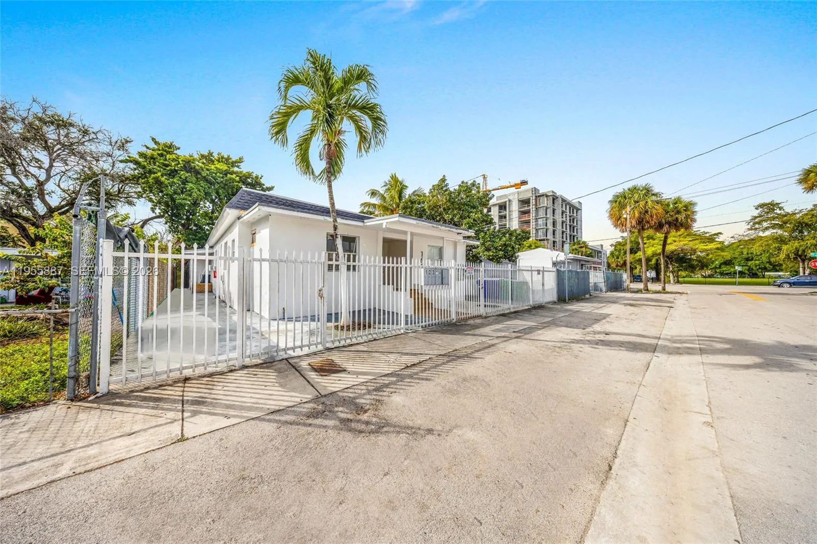 1648 Nw 33rd St, Miami, Florida 33142, Miami, Florida 33142, ,Residential Income,For Sale,1648 Nw 33rd St, Miami, Florida 33142,A11955887