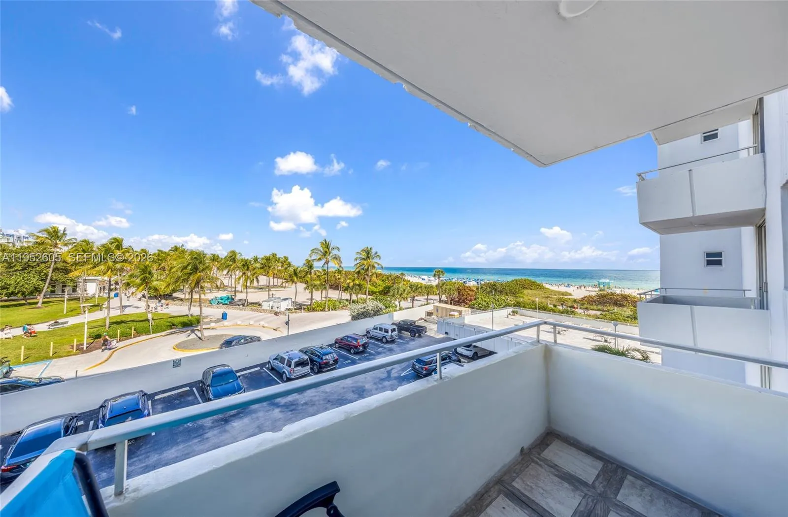 465 Ocean Dr 419, Miami Beach, Florida 33139, Miami Beach, Florida 33139, 1 Bedroom Bedrooms, ,1 BathroomBathrooms,Residential,For Sale,465 Ocean Dr 419, Miami Beach, Florida 33139,A11952605