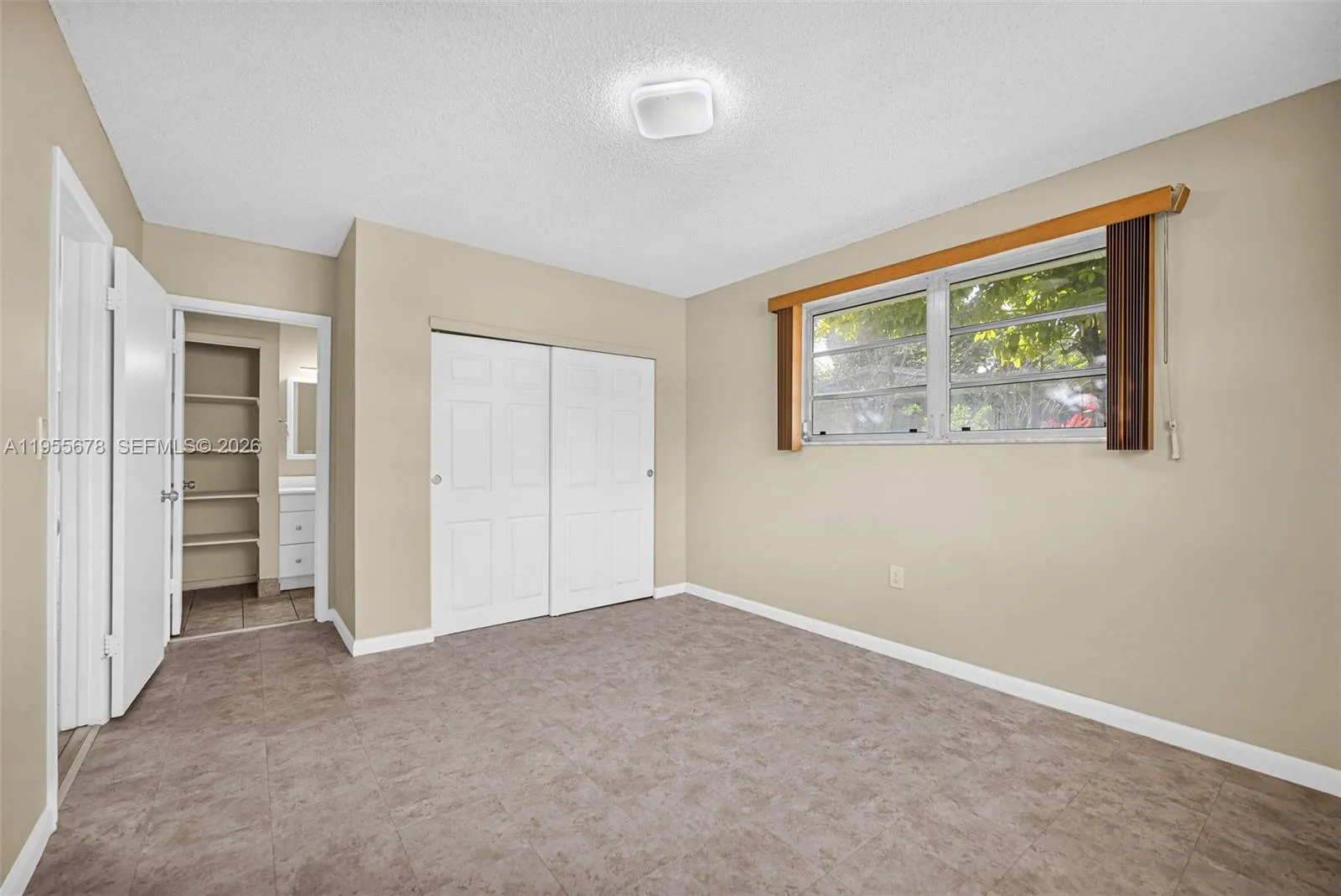 11812 Ne 14th Ave, Miami, Florida 33161, Miami, Florida 33161, ,Residential Income,For Sale,11812 Ne 14th Ave, Miami, Florida 33161,A11955678