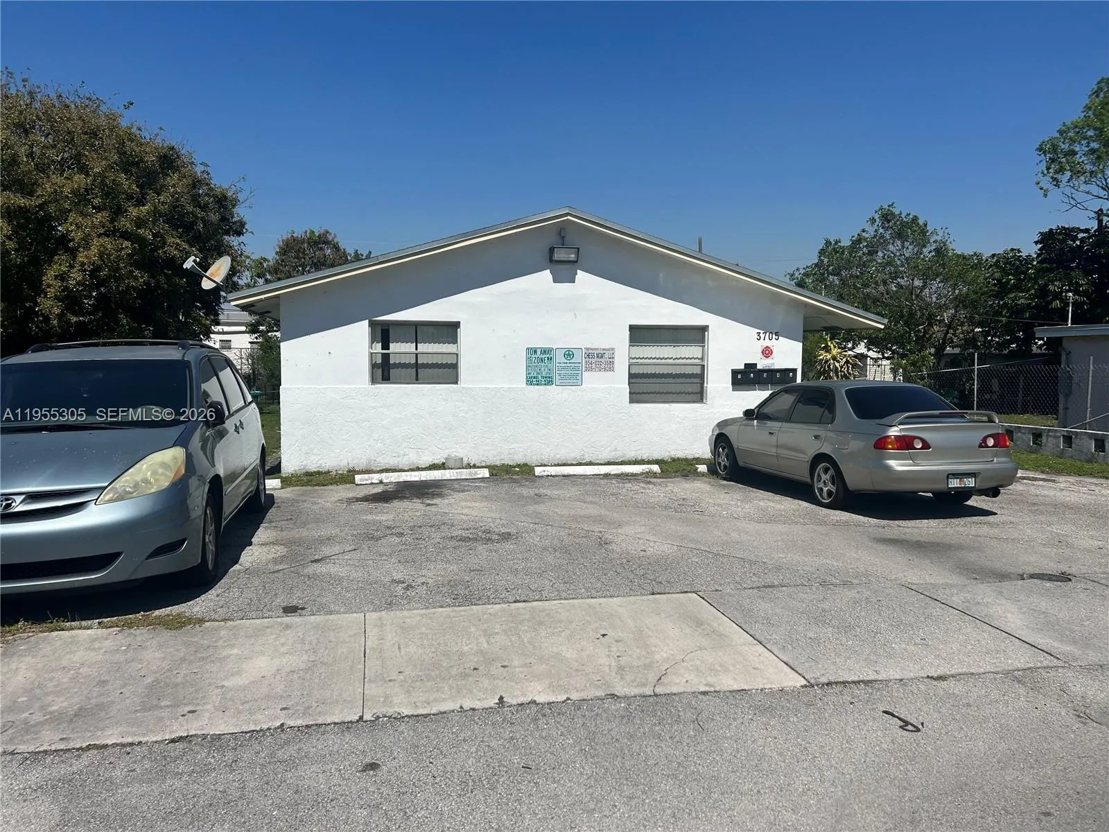 3705 Sw 13th Ct, Fort Lauderdale, Florida 33312, Fort Lauderdale, Florida 33312, ,Residential Income,For Sale,3705 Sw 13th Ct, Fort Lauderdale, Florida 33312,A11955305