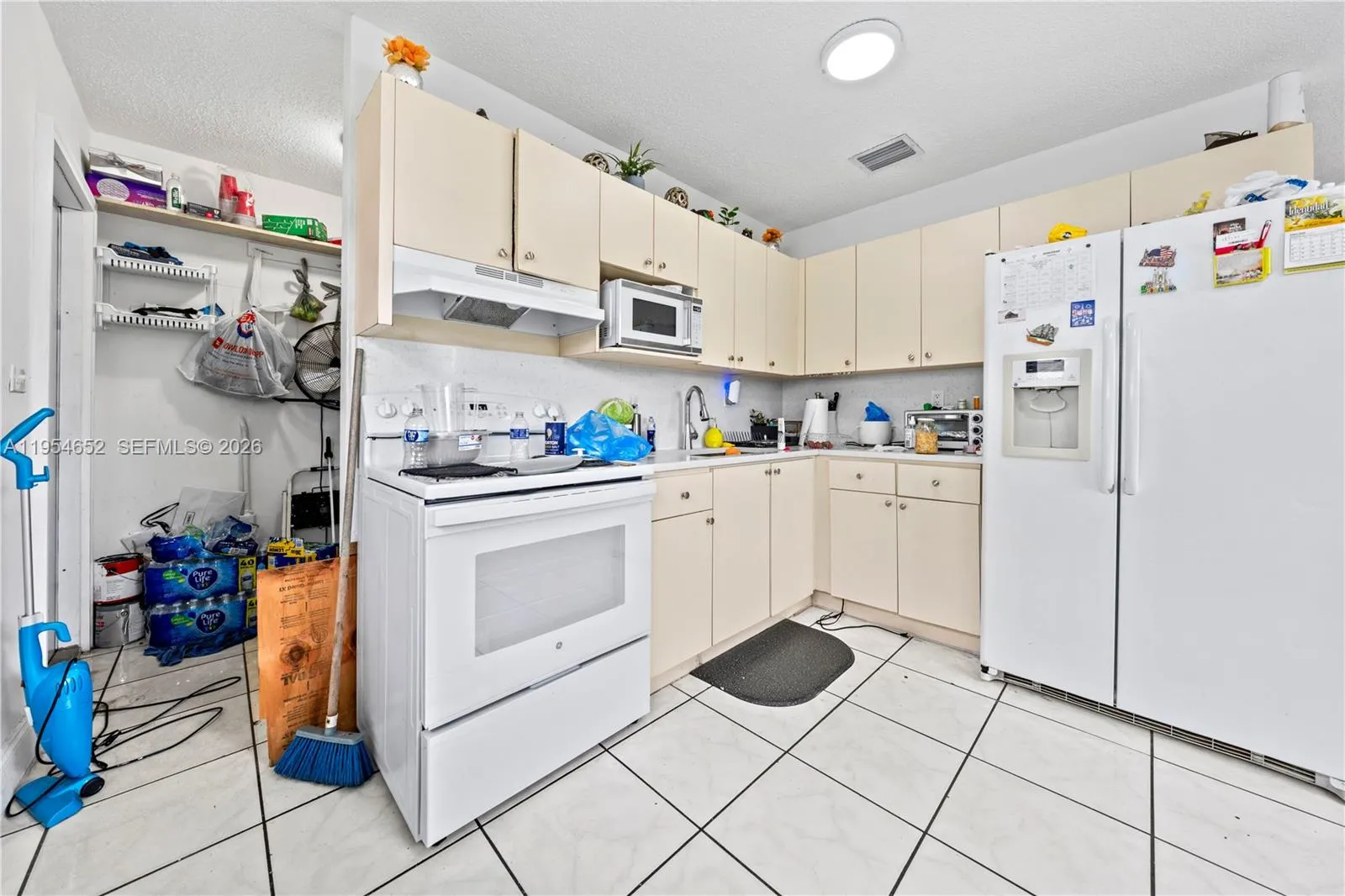 2110 Nw 34th St, Miami, Florida 33142, Miami, Florida 33142, ,Residential Income,For Sale,2110 Nw 34th St, Miami, Florida 33142,A11954652