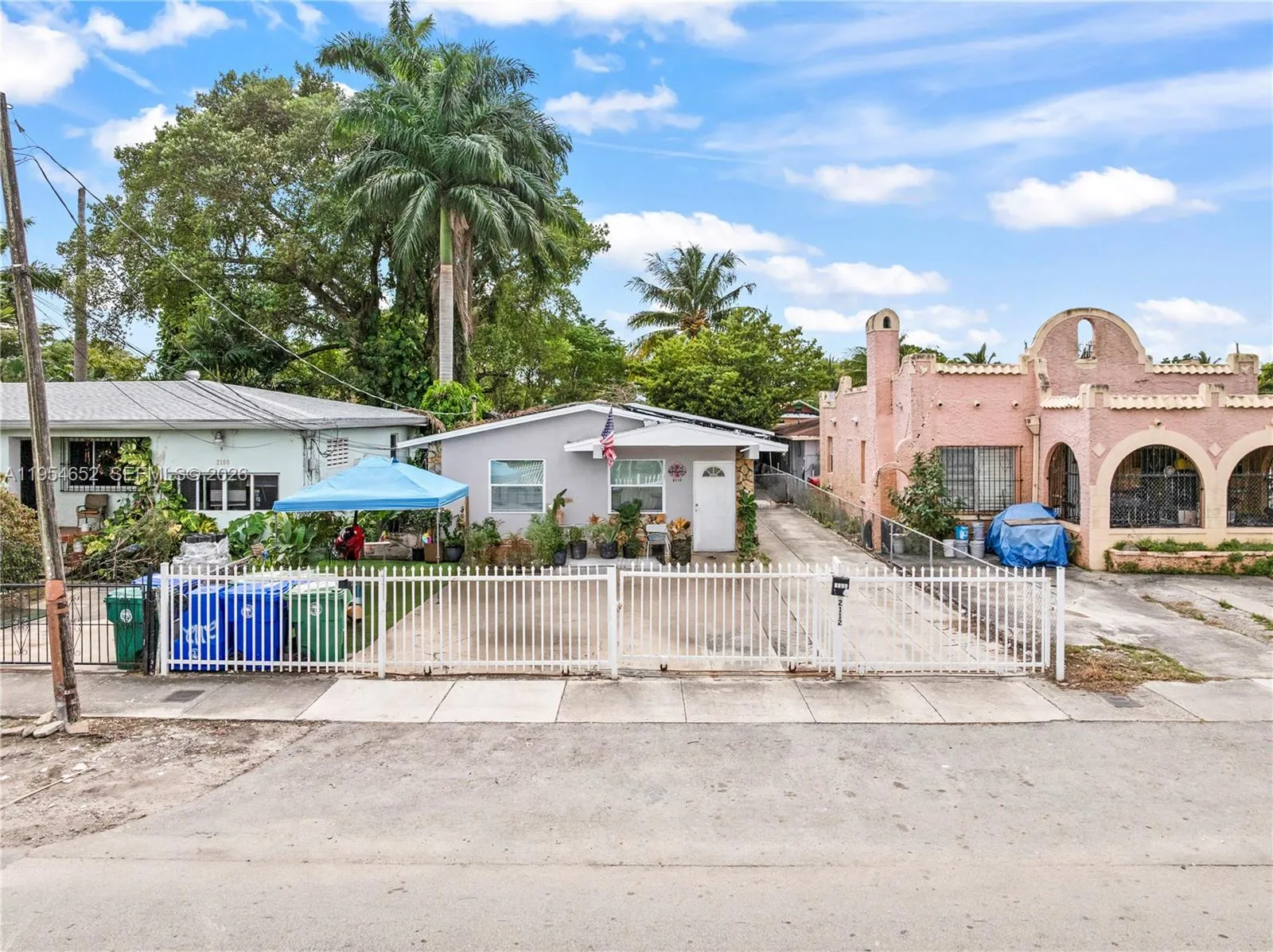 2110 Nw 34th St, Miami, Florida 33142, Miami, Florida 33142, ,Residential Income,For Sale,2110 Nw 34th St, Miami, Florida 33142,A11954652