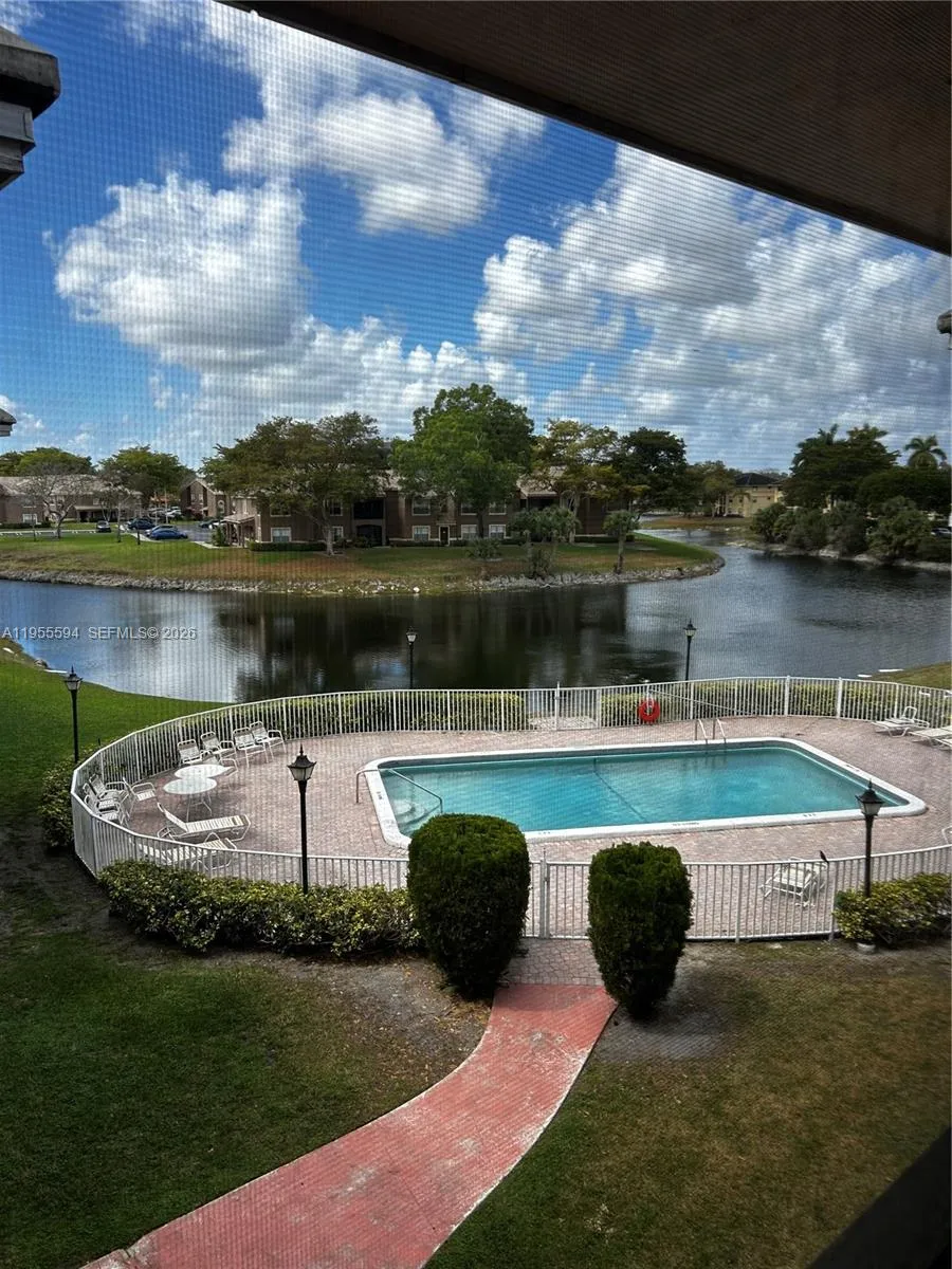 2850 Forest Hills Blvd 310, Coral Springs, Florida, Coral Springs, Florida 33065, 1 Bedroom Bedrooms, ,1 BathroomBathrooms,Residential,For Sale,2850 Forest Hills Blvd 310, Coral Springs, Florida,A11955594