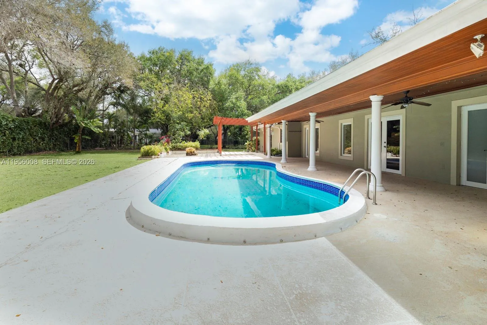 6551 Sw 126th St -, Pinecrest, Florida 33156, Pinecrest, Florida 33156, 5 Bedrooms Bedrooms, ,3 BathroomsBathrooms,Residential Lease,For Rent,6551 Sw 126th St -, Pinecrest, Florida 33156,A11956008