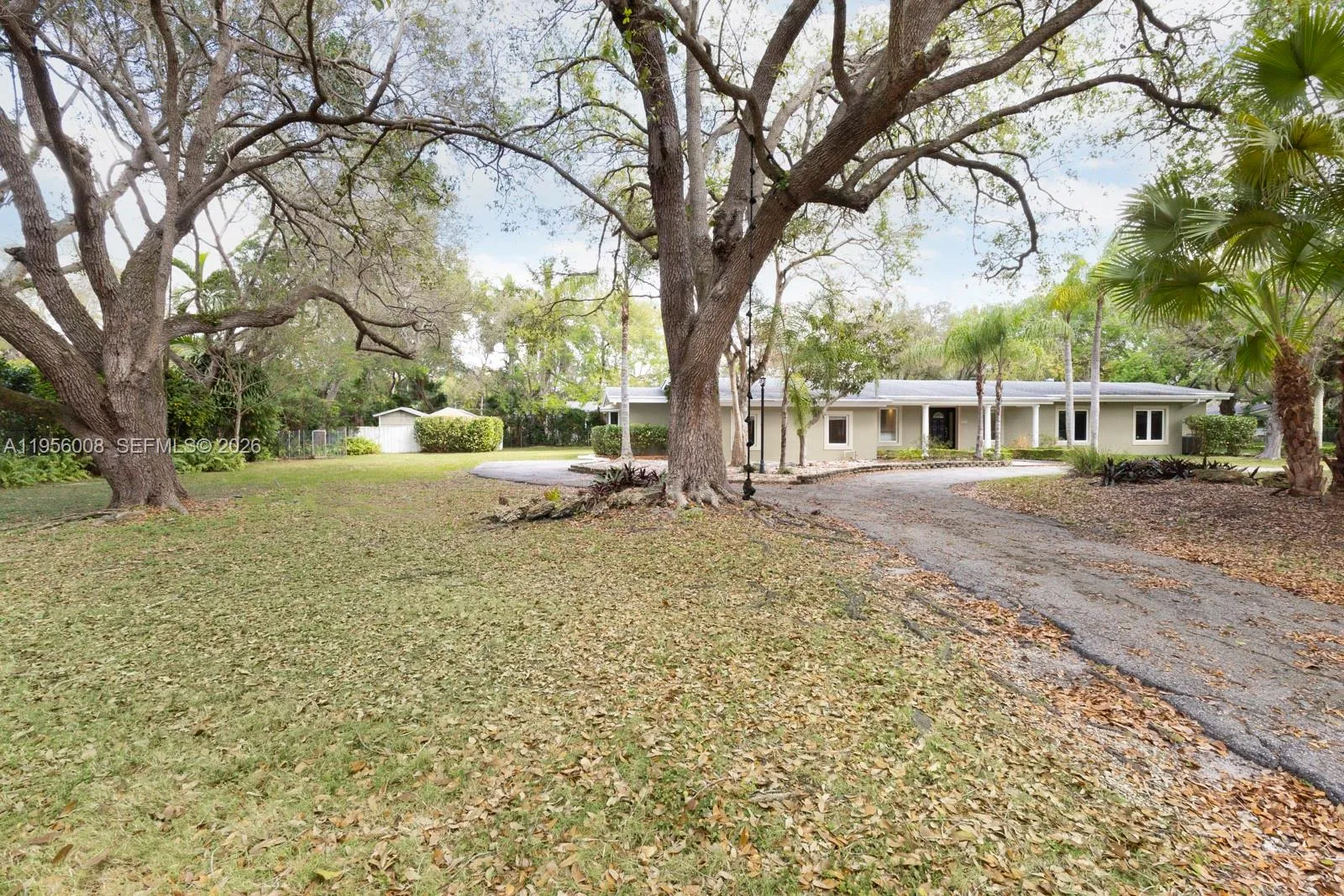 6551 Sw 126th St -, Pinecrest, Florida 33156, Pinecrest, Florida 33156, 5 Bedrooms Bedrooms, ,3 BathroomsBathrooms,Residential Lease,For Rent,6551 Sw 126th St -, Pinecrest, Florida 33156,A11956008