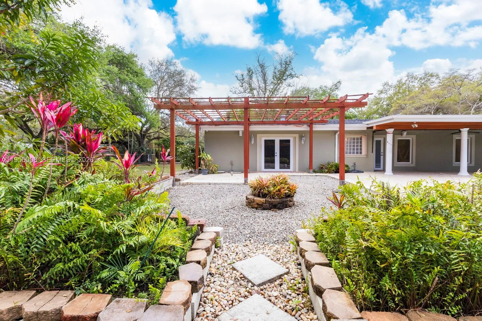 6551 Sw 126th St -, Pinecrest, Florida 33156, Pinecrest, Florida 33156, 5 Bedrooms Bedrooms, ,3 BathroomsBathrooms,Residential Lease,For Rent,6551 Sw 126th St -, Pinecrest, Florida 33156,A11956008