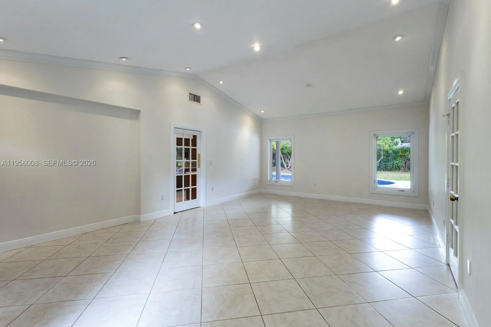 6551 Sw 126th St -, Pinecrest, Florida 33156, Pinecrest, Florida 33156, 5 Bedrooms Bedrooms, ,3 BathroomsBathrooms,Residential Lease,For Rent,6551 Sw 126th St -, Pinecrest, Florida 33156,A11956008