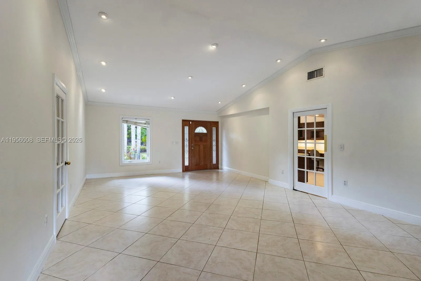 6551 Sw 126th St -, Pinecrest, Florida 33156, Pinecrest, Florida 33156, 5 Bedrooms Bedrooms, ,3 BathroomsBathrooms,Residential Lease,For Rent,6551 Sw 126th St -, Pinecrest, Florida 33156,A11956008