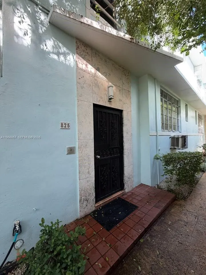 825 Jefferson Ave 4, Miami Beach, Florida 33139, Miami Beach, Florida 33139, 1 Bedroom Bedrooms, ,1 BathroomBathrooms,Residential Lease,For Rent,825 Jefferson Ave 4, Miami Beach, Florida 33139,A11956057