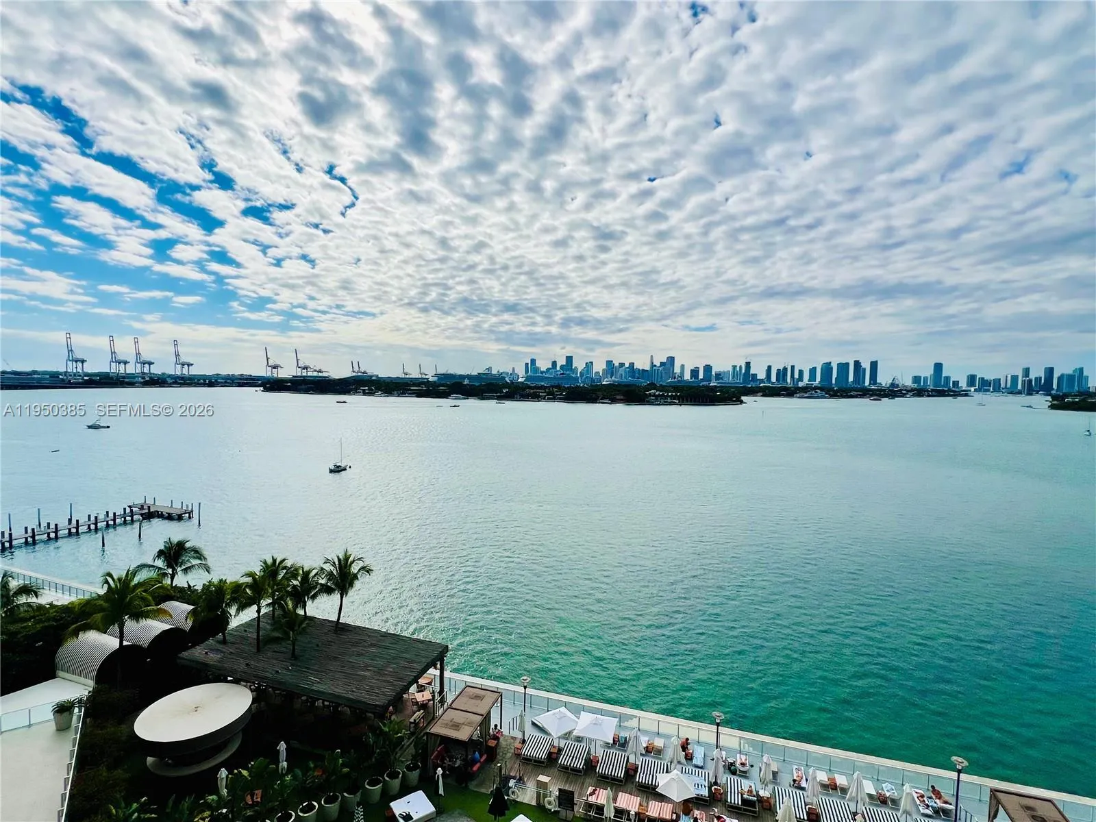 1100 West Ave 910, Miami Beach, Florida 33139, Miami Beach, Florida 33139, 1 Bedroom Bedrooms, ,1 BathroomBathrooms,Residential,For Sale,1100 West Ave 910, Miami Beach, Florida 33139,A11950385