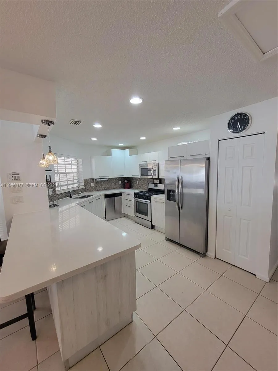 13541 Nw 5th Ct, Plantation, Florida 33325, Plantation, Florida 33325, 3 Bedrooms Bedrooms, ,2 BathroomsBathrooms,Residential Lease,For Rent,13541 Nw 5th Ct, Plantation, Florida 33325,A11956077
