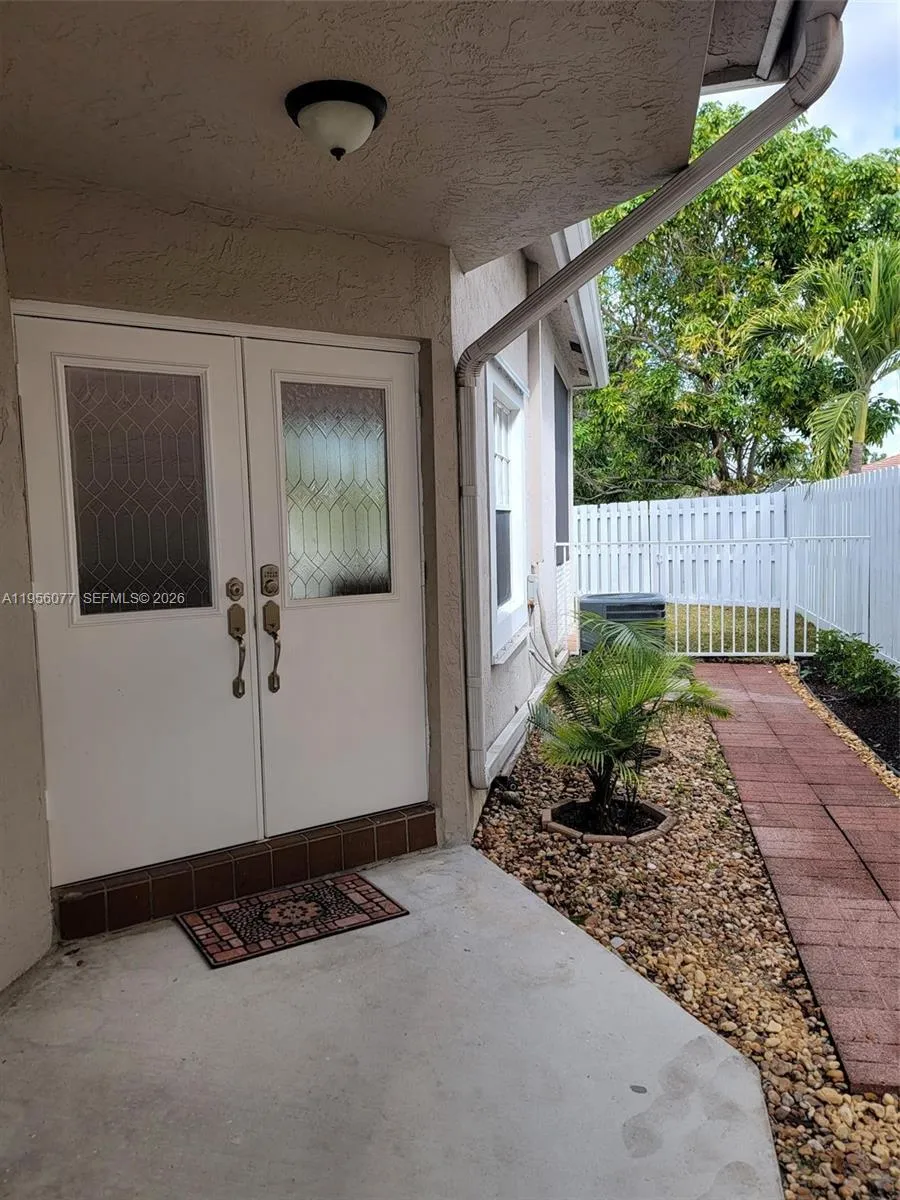 13541 Nw 5th Ct, Plantation, Florida 33325, Plantation, Florida 33325, 3 Bedrooms Bedrooms, ,2 BathroomsBathrooms,Residential Lease,For Rent,13541 Nw 5th Ct, Plantation, Florida 33325,A11956077