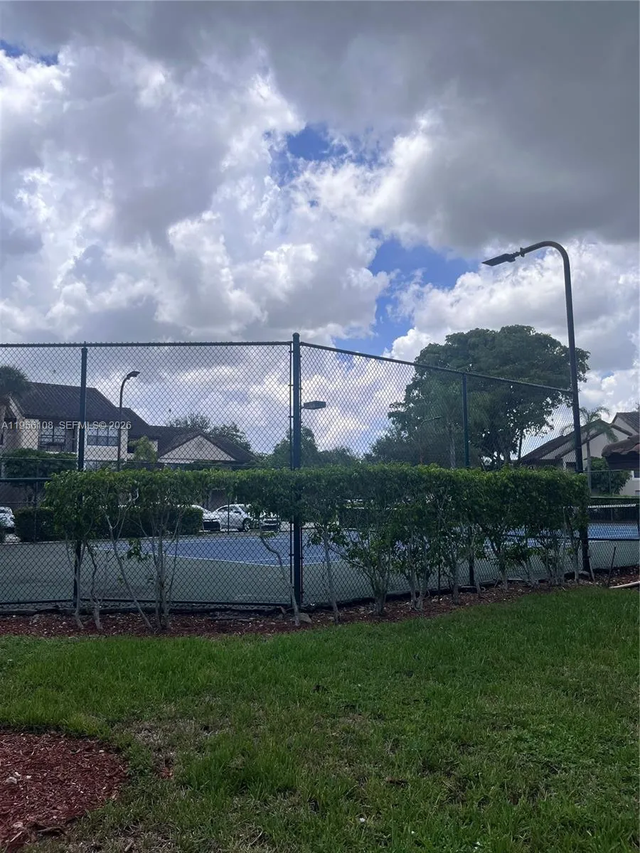 4281 W Mcnab Rd 10, Pompano Beach, Florida 33069, Pompano Beach, Florida 33069, 1 Bedroom Bedrooms, ,1 BathroomBathrooms,Residential Lease,For Rent,4281 W Mcnab Rd 10, Pompano Beach, Florida 33069,A11956108