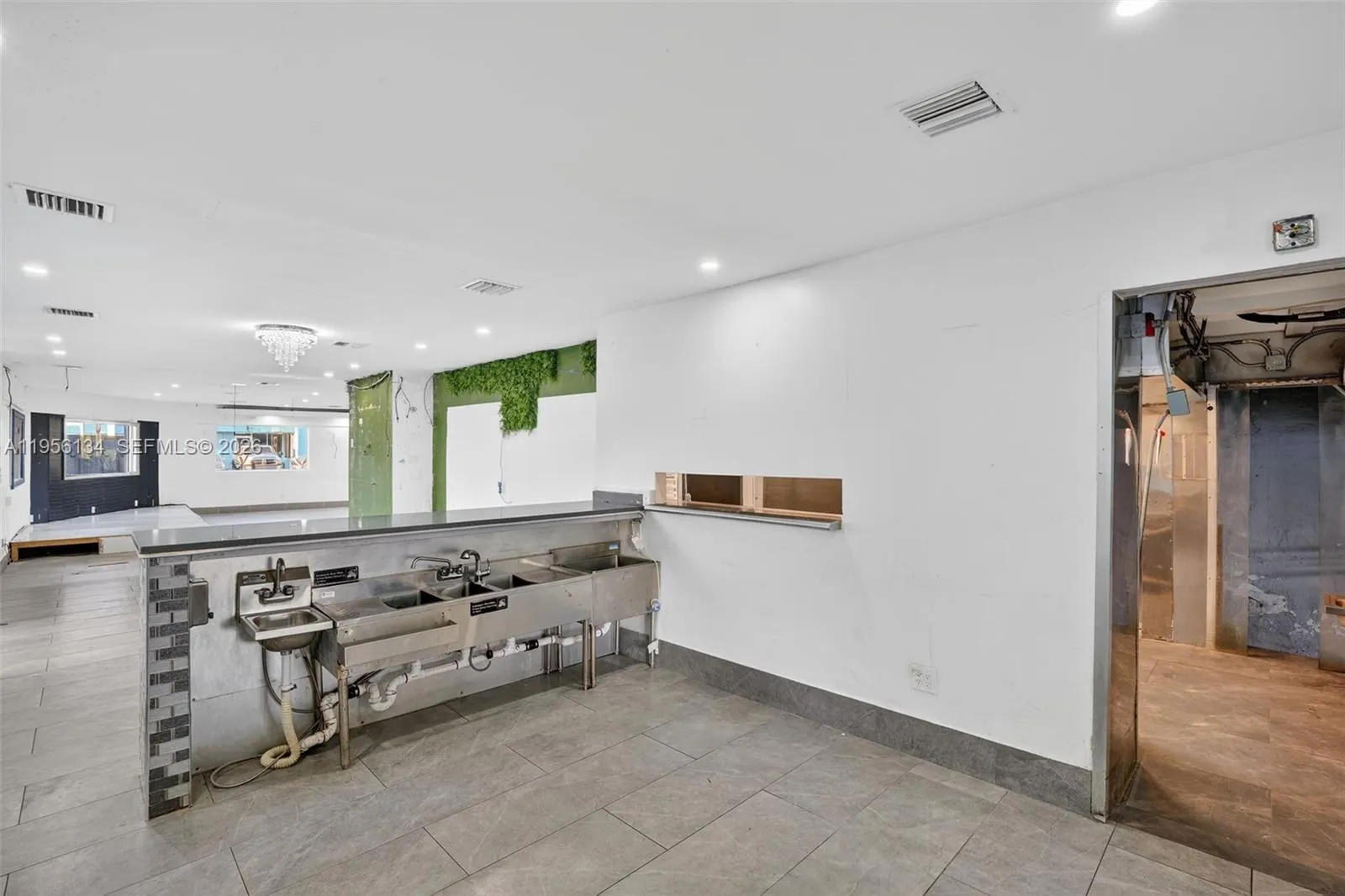 45 Nw 22 Ave, Florida 33125, Florida 33125, ,Commercial Lease,For Rent,45 Nw 22 Ave, , Florida 33125,A11956134