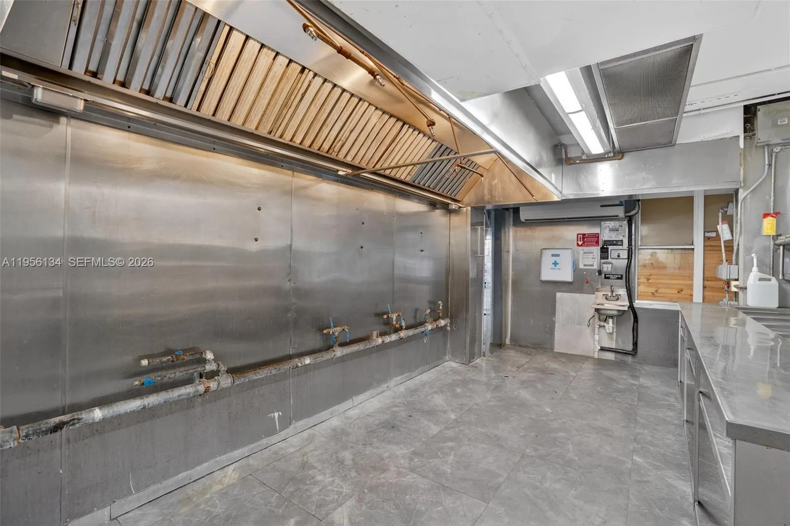 45 Nw 22 Ave, Florida 33125, Florida 33125, ,Commercial Lease,For Rent,45 Nw 22 Ave, , Florida 33125,A11956134