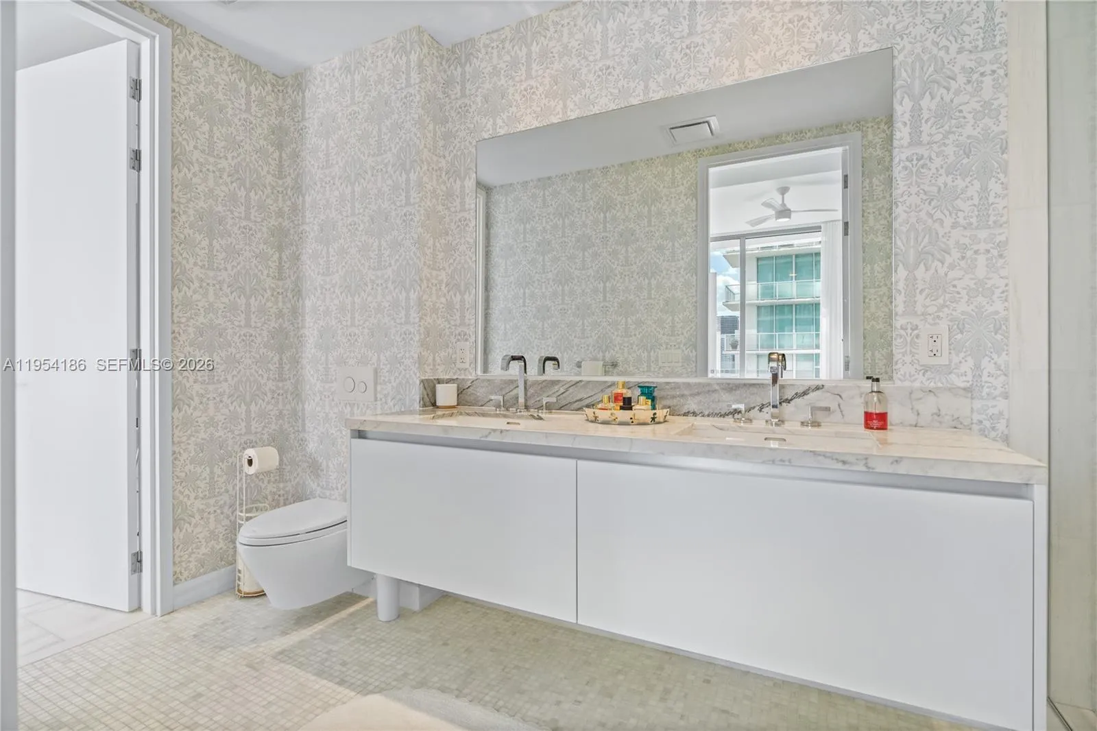 700 Ne 26th Ter 2404, Miami, Florida 33137, Miami, Florida 33137, 1 Bedroom Bedrooms, ,1 BathroomBathrooms,Residential,For Sale,700 Ne 26th Ter 2404, Miami, Florida 33137,A11954186