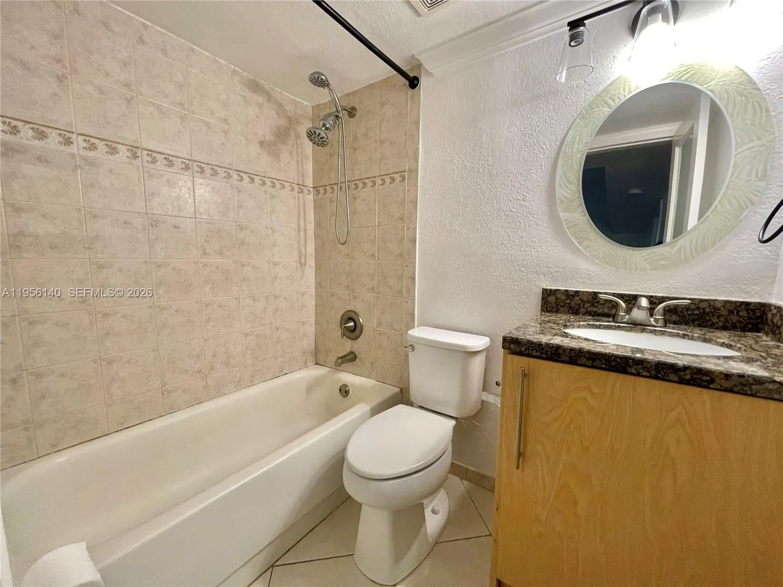 811 Ne 14th Pl 4, Fort Lauderdale, Florida 33304, Fort Lauderdale, Florida 33304, 2 Bedrooms Bedrooms, ,1 BathroomBathrooms,Residential Lease,For Rent,811 Ne 14th Pl 4, Fort Lauderdale, Florida 33304,A11956140