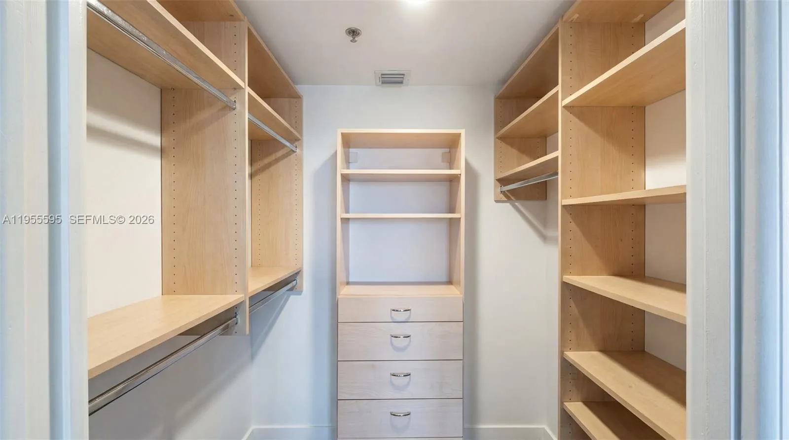 227 Michigan Ave 405, Miami Beach, Florida 33139, Miami Beach, Florida 33139, 2 Bedrooms Bedrooms, ,2 BathroomsBathrooms,Residential,For Sale,227 Michigan Ave 405, Miami Beach, Florida 33139,A11955595