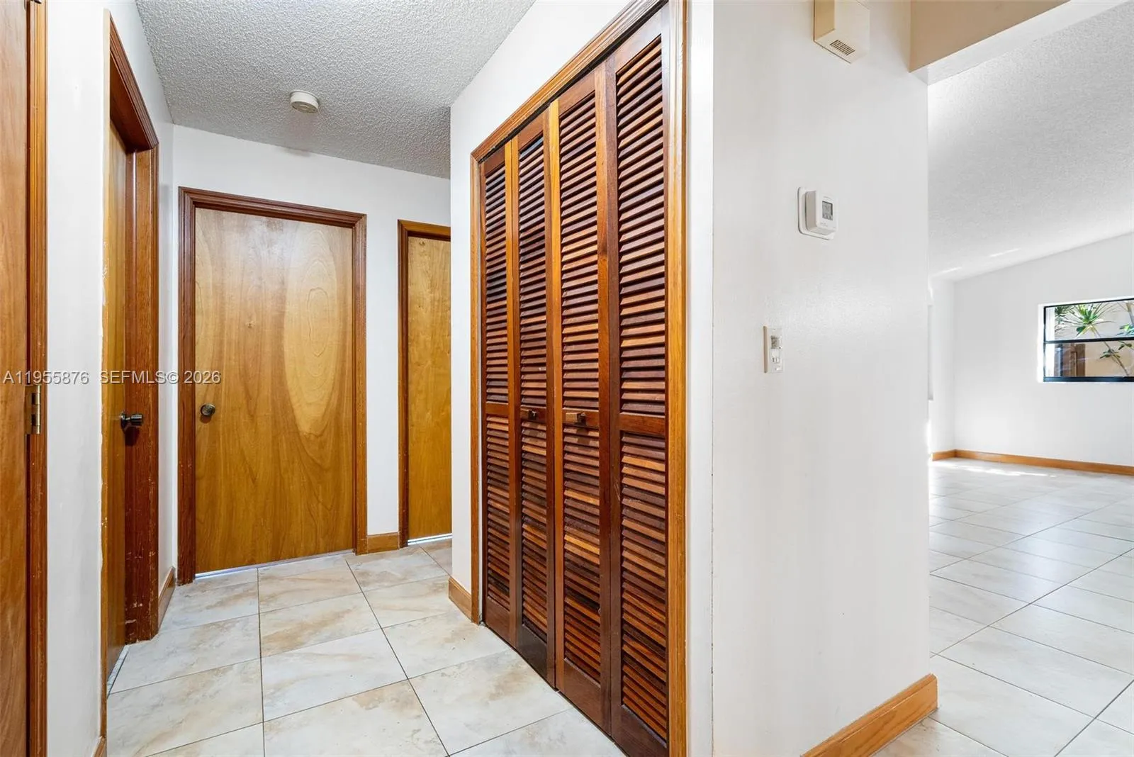 7476 Sw 112th Pl, Miami, Florida 33173, Miami, Florida 33173, 4 Bedrooms Bedrooms, ,2 BathroomsBathrooms,Residential,For Sale,7476 Sw 112th Pl, Miami, Florida 33173,A11955876