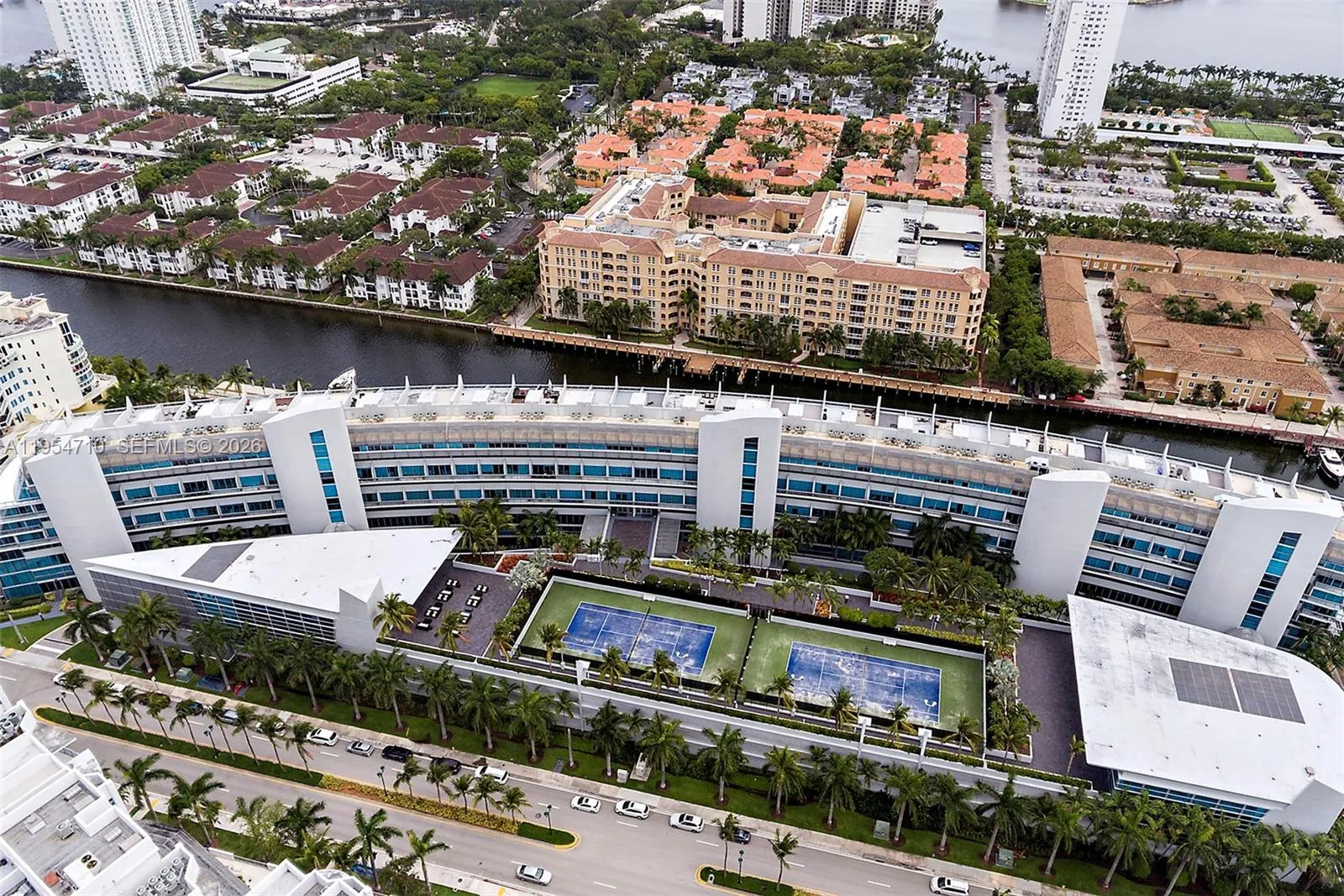 2950 Ne 188th St 302, Aventura, Florida 33180, Aventura, Florida 33180, 2 Bedrooms Bedrooms, ,3 BathroomsBathrooms,Residential,For Sale,2950 Ne 188th St 302, Aventura, Florida 33180,A11954710