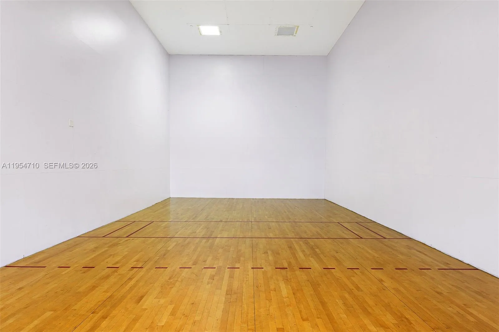 2950 Ne 188th St 302, Aventura, Florida 33180, Aventura, Florida 33180, 2 Bedrooms Bedrooms, ,3 BathroomsBathrooms,Residential,For Sale,2950 Ne 188th St 302, Aventura, Florida 33180,A11954710