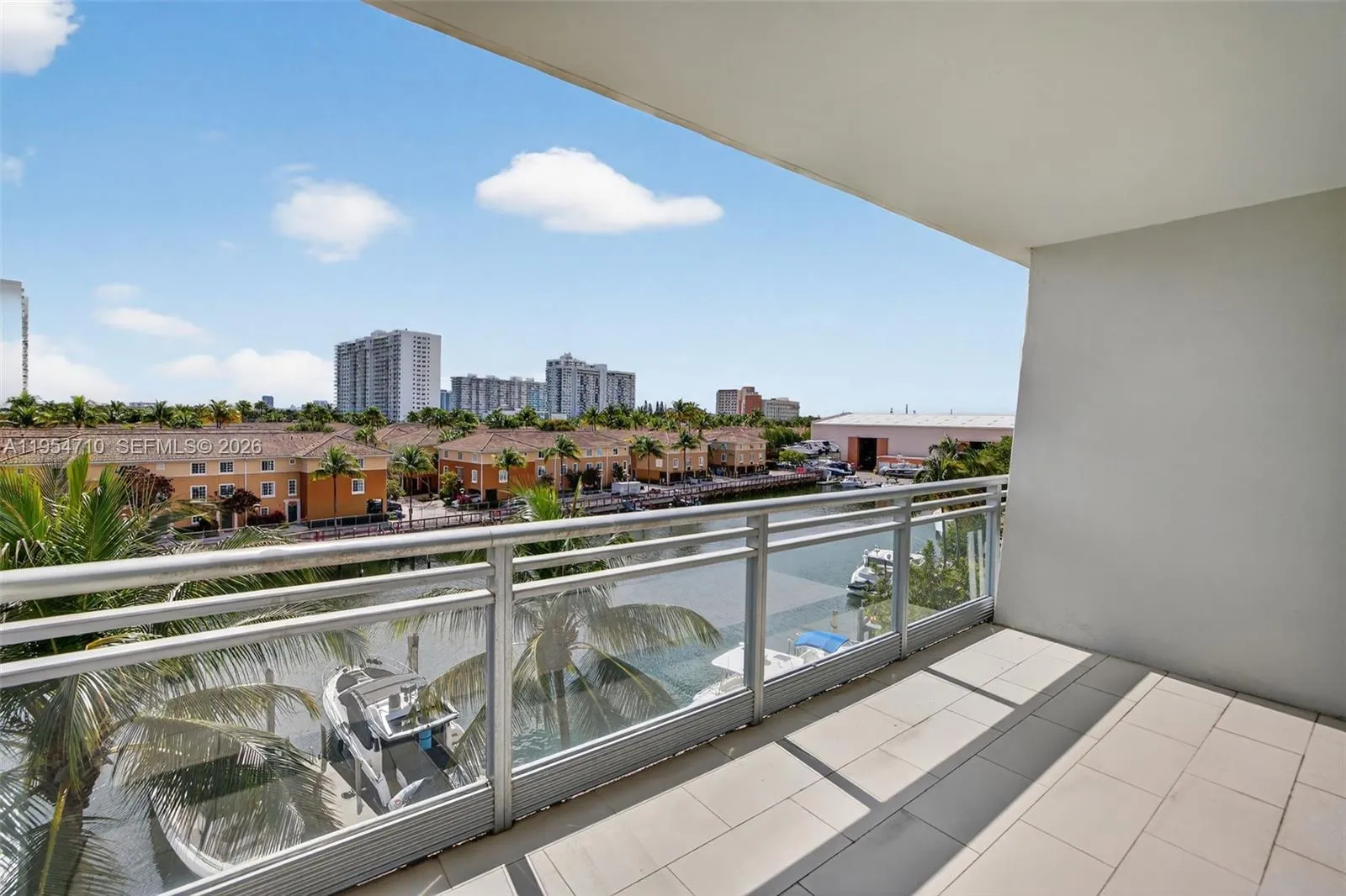 2950 Ne 188th St 302, Aventura, Florida 33180, Aventura, Florida 33180, 2 Bedrooms Bedrooms, ,3 BathroomsBathrooms,Residential,For Sale,2950 Ne 188th St 302, Aventura, Florida 33180,A11954710