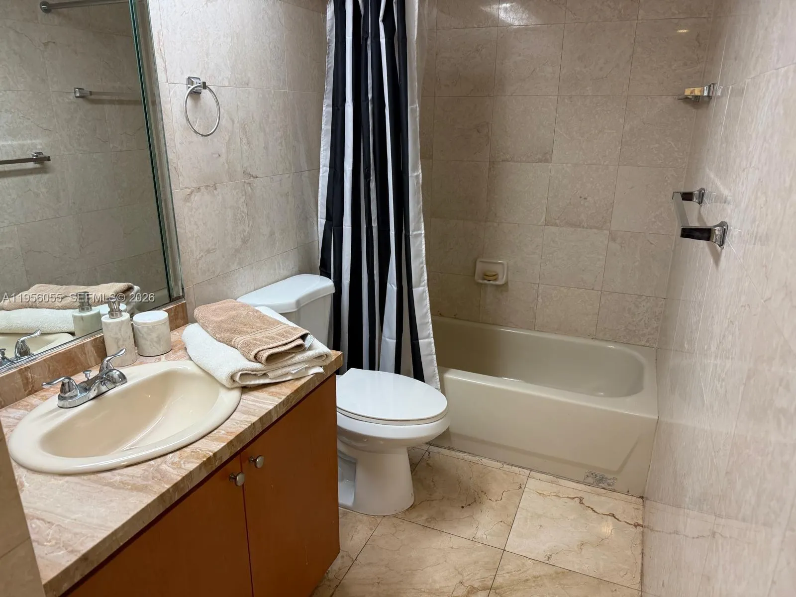 5401 Collins Ave 107, Miami Beach, Florida 33140, Miami Beach, Florida 33140, 2 Bedrooms Bedrooms, ,2 BathroomsBathrooms,Residential,For Sale,5401 Collins Ave 107, Miami Beach, Florida 33140,A11956055