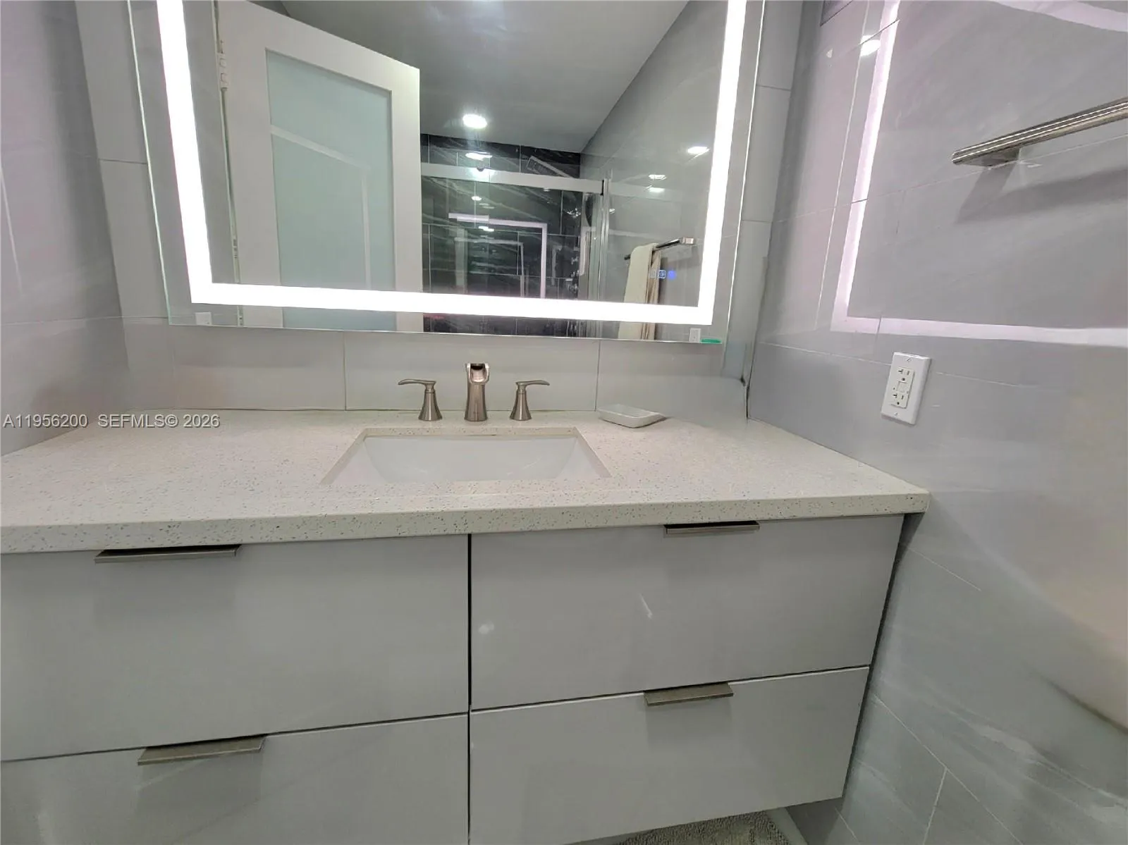 3505 S Ocean Dr 901, Hollywood, Florida 33019, Hollywood, Florida 33019, 2 Bedrooms Bedrooms, ,2 BathroomsBathrooms,Residential Lease,For Rent,3505 S Ocean Dr 901, Hollywood, Florida 33019,A11956200