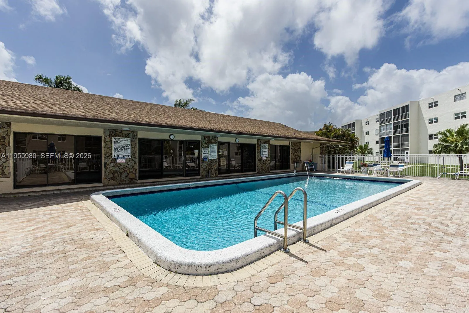 414 Se 10th St 102, Dania Beach, Florida 33004, Dania Beach, Florida 33004, 2 Bedrooms Bedrooms, ,2 BathroomsBathrooms,Residential,For Sale,414 Se 10th St 102, Dania Beach, Florida 33004,A11955980