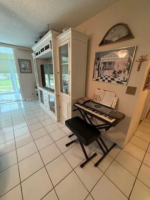 414 Se 10th St 102, Dania Beach, Florida 33004, Dania Beach, Florida 33004, 2 Bedrooms Bedrooms, ,2 BathroomsBathrooms,Residential,For Sale,414 Se 10th St 102, Dania Beach, Florida 33004,A11955980