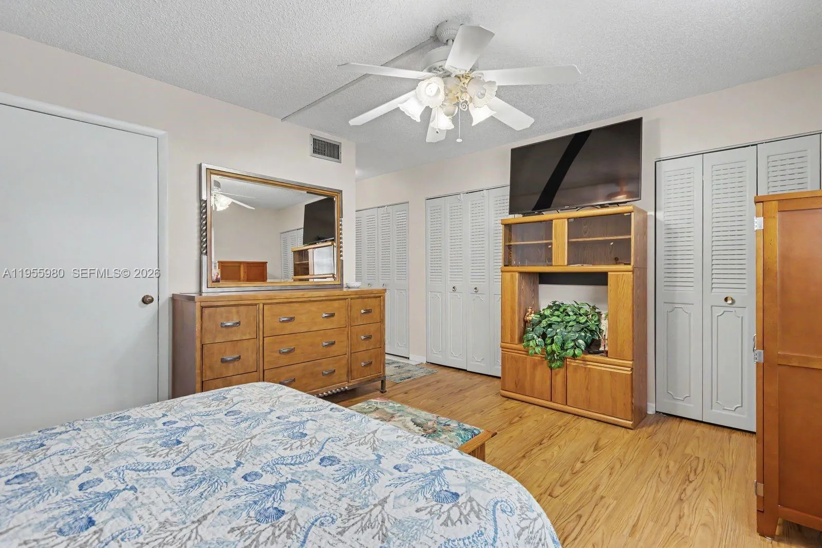 414 Se 10th St 102, Dania Beach, Florida 33004, Dania Beach, Florida 33004, 2 Bedrooms Bedrooms, ,2 BathroomsBathrooms,Residential,For Sale,414 Se 10th St 102, Dania Beach, Florida 33004,A11955980