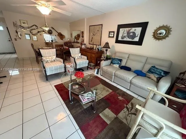 414 Se 10th St 102, Dania Beach, Florida 33004, Dania Beach, Florida 33004, 2 Bedrooms Bedrooms, ,2 BathroomsBathrooms,Residential,For Sale,414 Se 10th St 102, Dania Beach, Florida 33004,A11955980