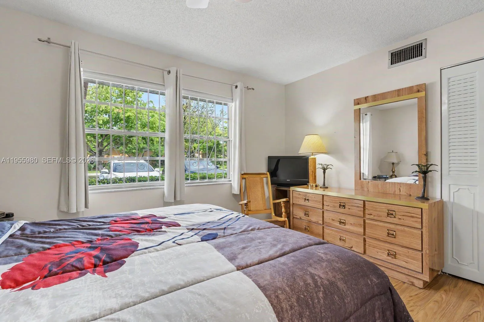 414 Se 10th St 102, Dania Beach, Florida 33004, Dania Beach, Florida 33004, 2 Bedrooms Bedrooms, ,2 BathroomsBathrooms,Residential,For Sale,414 Se 10th St 102, Dania Beach, Florida 33004,A11955980