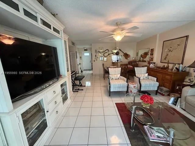 414 Se 10th St 102, Dania Beach, Florida 33004, Dania Beach, Florida 33004, 2 Bedrooms Bedrooms, ,2 BathroomsBathrooms,Residential,For Sale,414 Se 10th St 102, Dania Beach, Florida 33004,A11955980