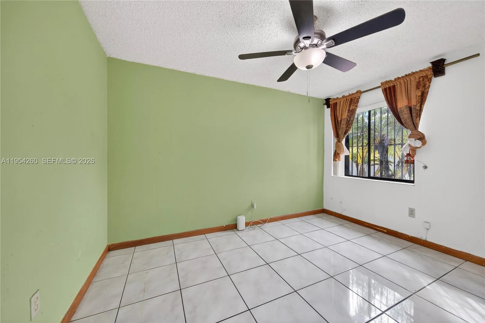 17307 Sw 115th Ave, Miami, Florida 33157, Miami, Florida 33157, 3 Bedrooms Bedrooms, ,2 BathroomsBathrooms,Residential,For Sale,17307 Sw 115th Ave, Miami, Florida 33157,A11954260